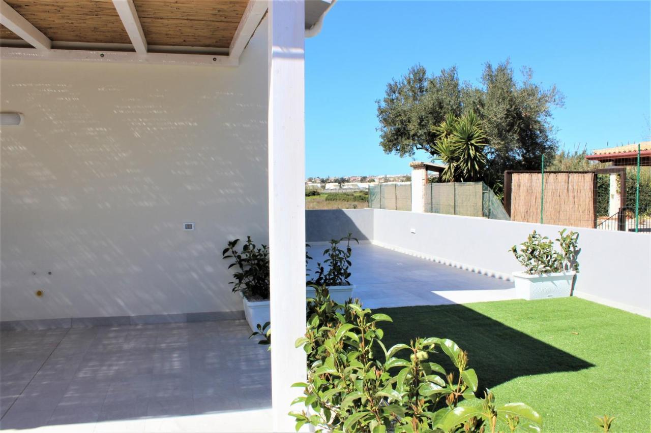 Casa Malaga Apartment Marina di Ragusa Exterior photo